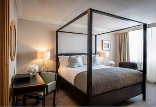 Отель The Westbury Hotel Дублин Luxury Suite Four Poster-1