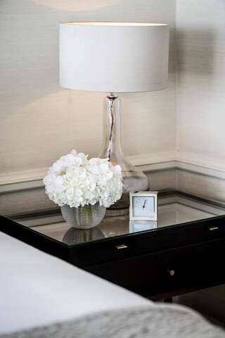 Отель The Westbury Hotel Дублин Номер с кроватью размера «queen-size»-1